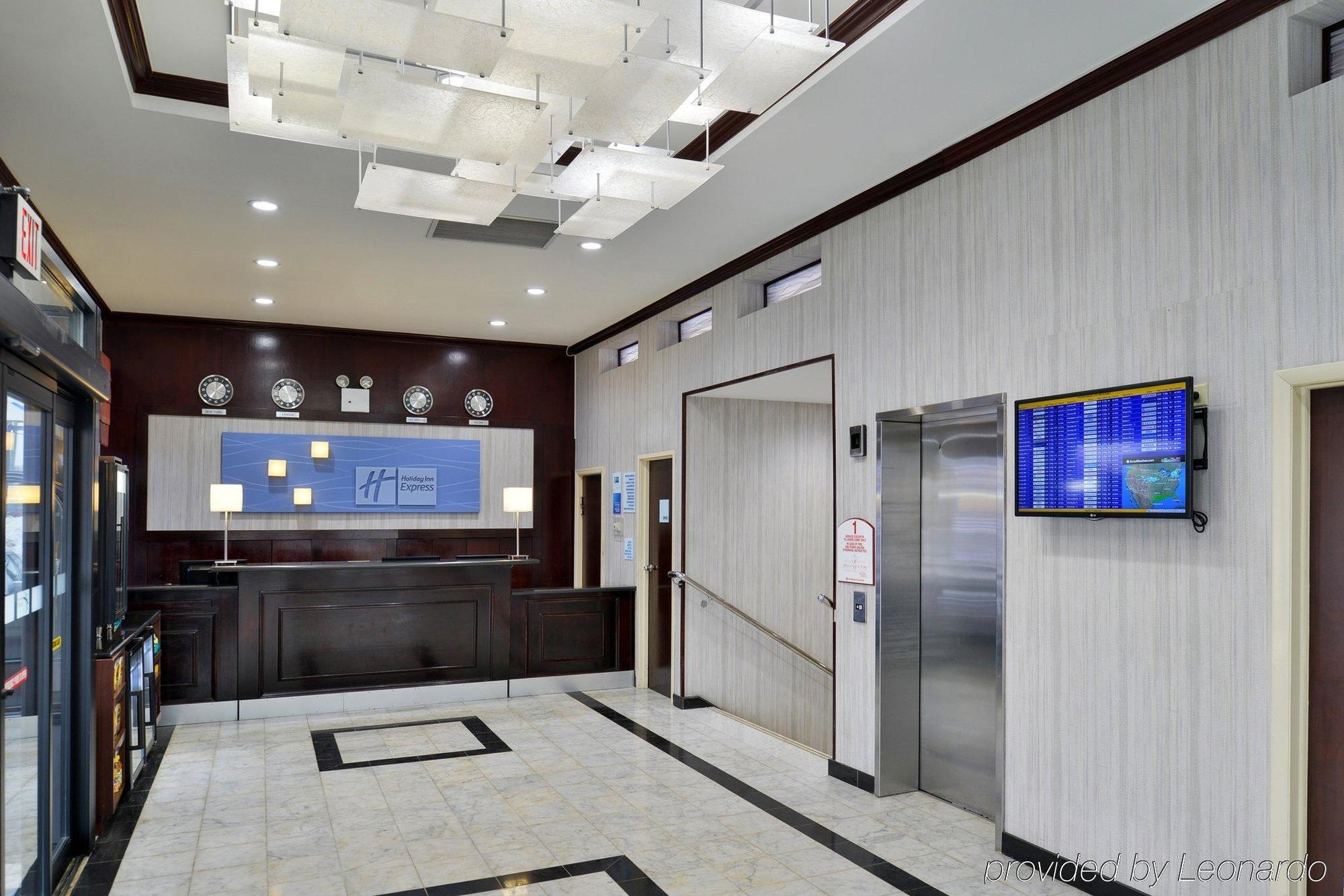 Holiday Inn Express Kennedy Airport, An Ihg Hotel New York Bagian luar foto