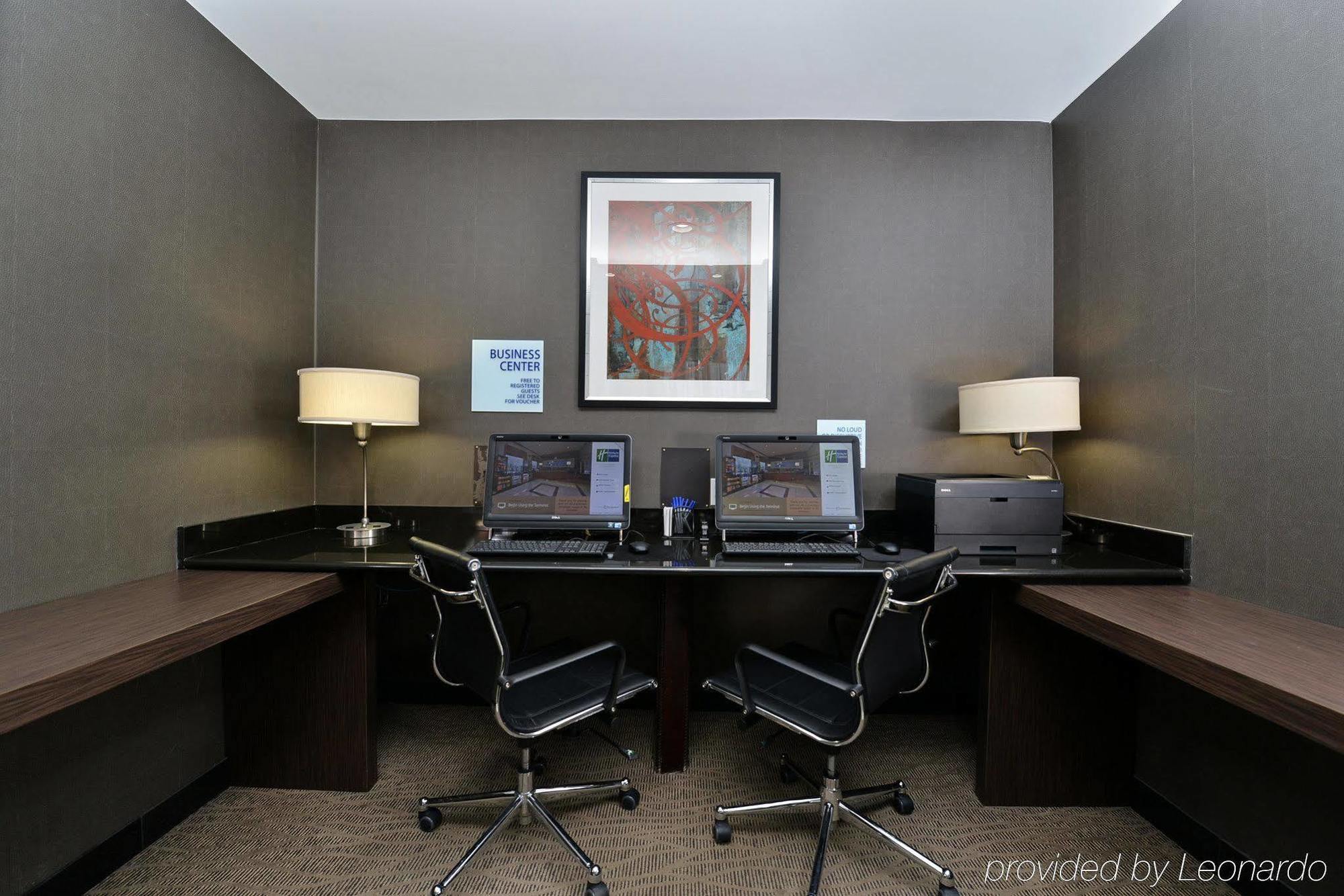 Holiday Inn Express Kennedy Airport, An Ihg Hotel New York Bagian luar foto