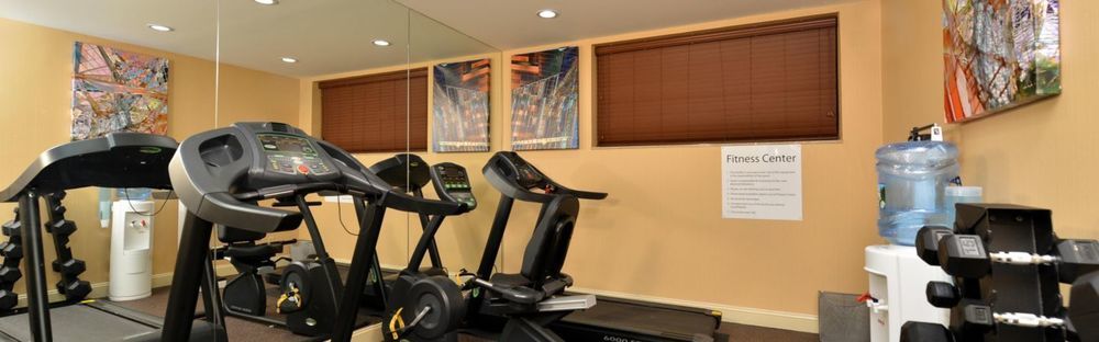 Holiday Inn Express Kennedy Airport, An Ihg Hotel New York Bagian luar foto